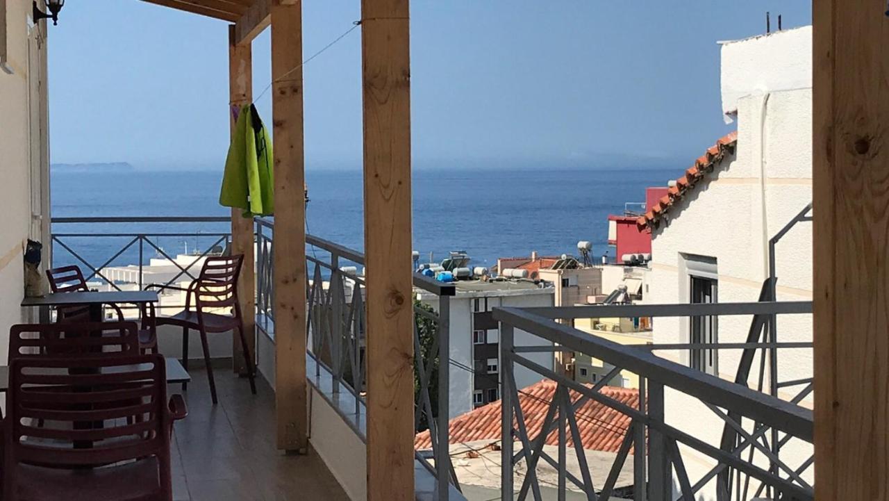 Himara Apartments Appartement *